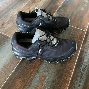 Women on clouds worn 1x ( too small) and cannot return